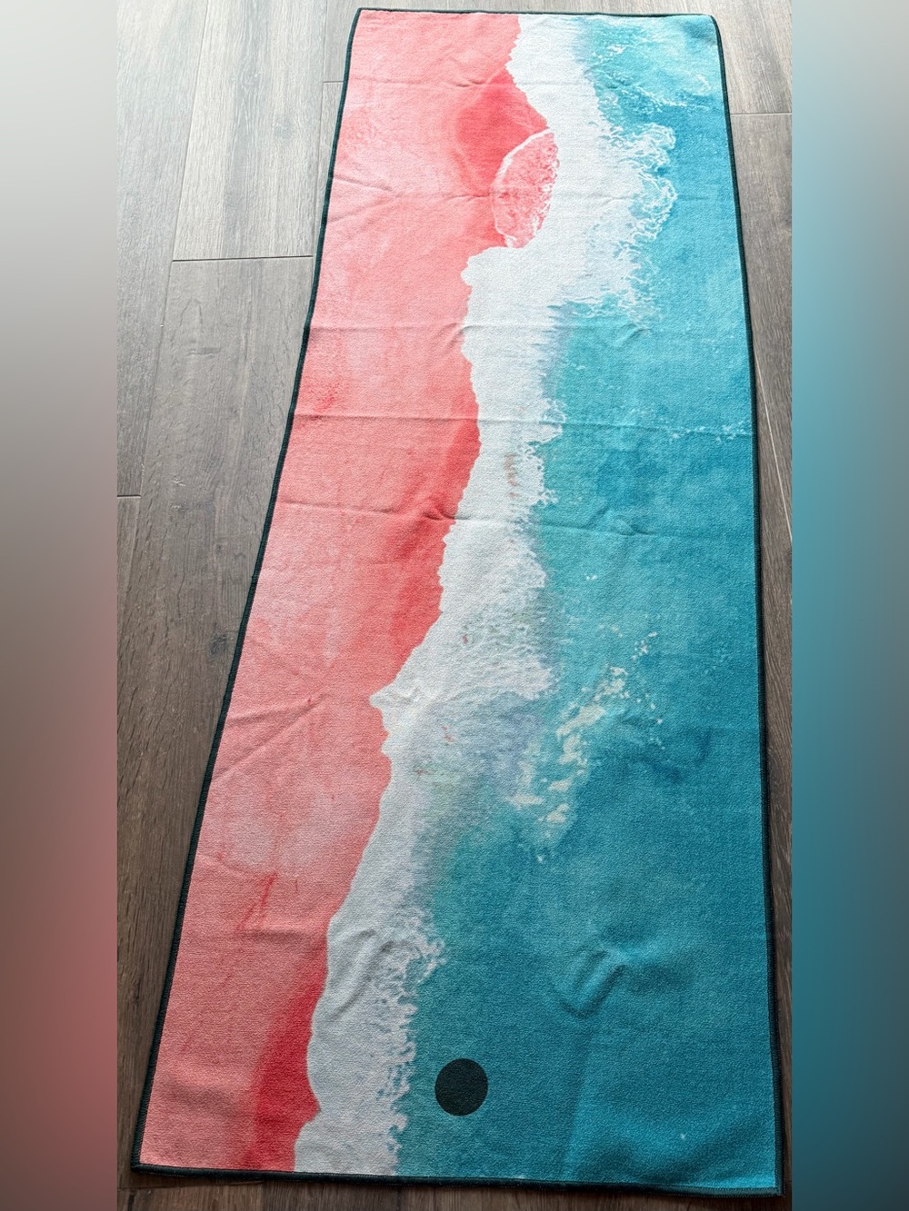 Manduka Beach Wave Print Yoga Mat Towel - Coral & Teal